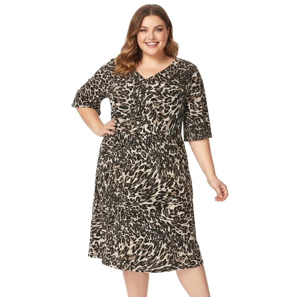 Jessica Howard Tiered Dress 18W Leopard Print‎ V-Neck Ruched Modern Safari Chic